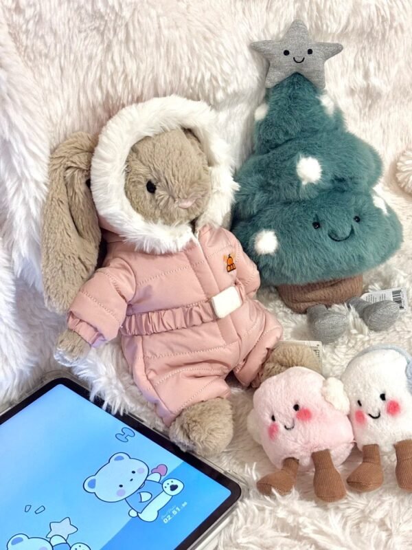 Image #1 from Joanna Thomas