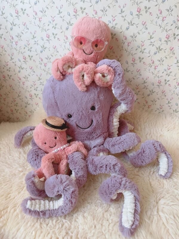 Image #1 from Kathryn Cook