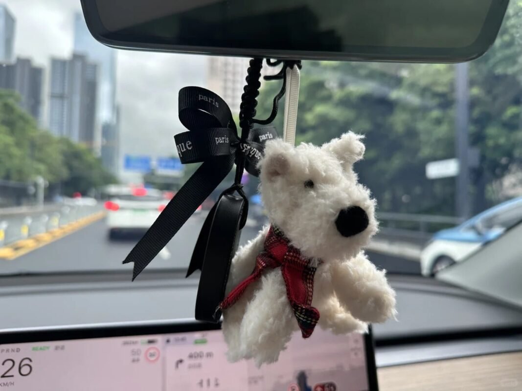 Image #1 from Louise Bennett