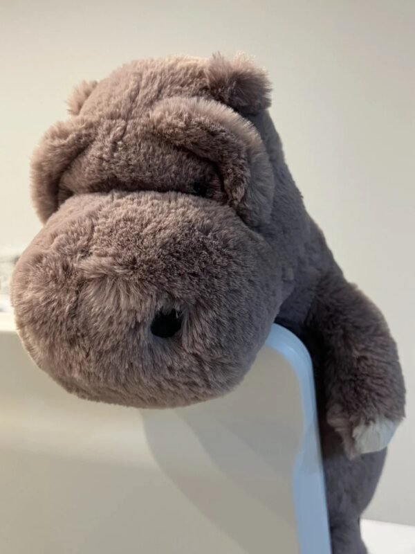 Image #1 from Sonia White