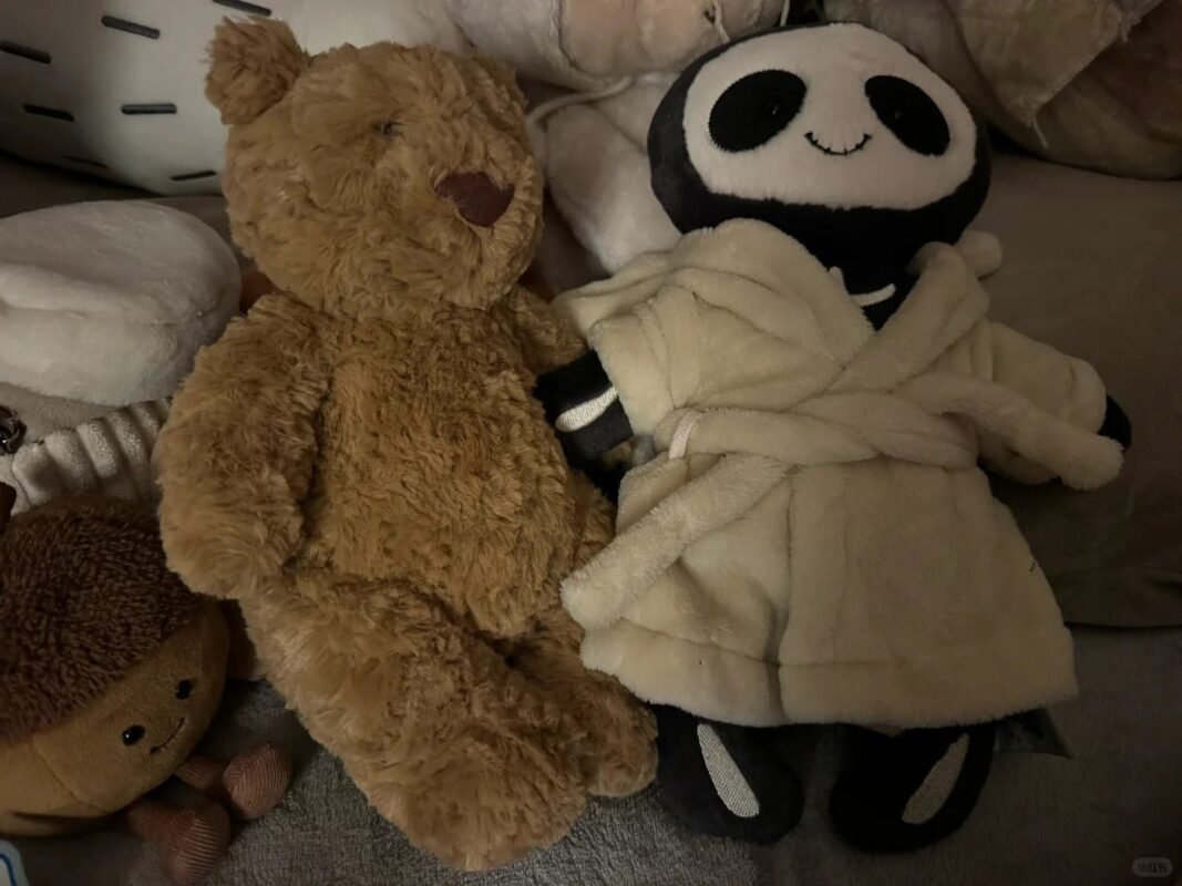 Image #1 from Emily Campbell